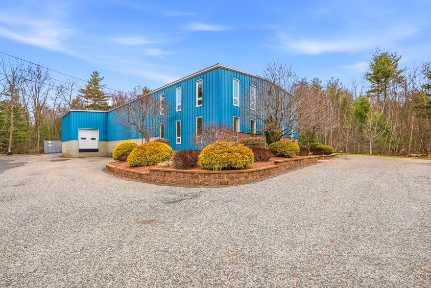 More Photos Of 174 Davis St, Douglas Industrial For Lease