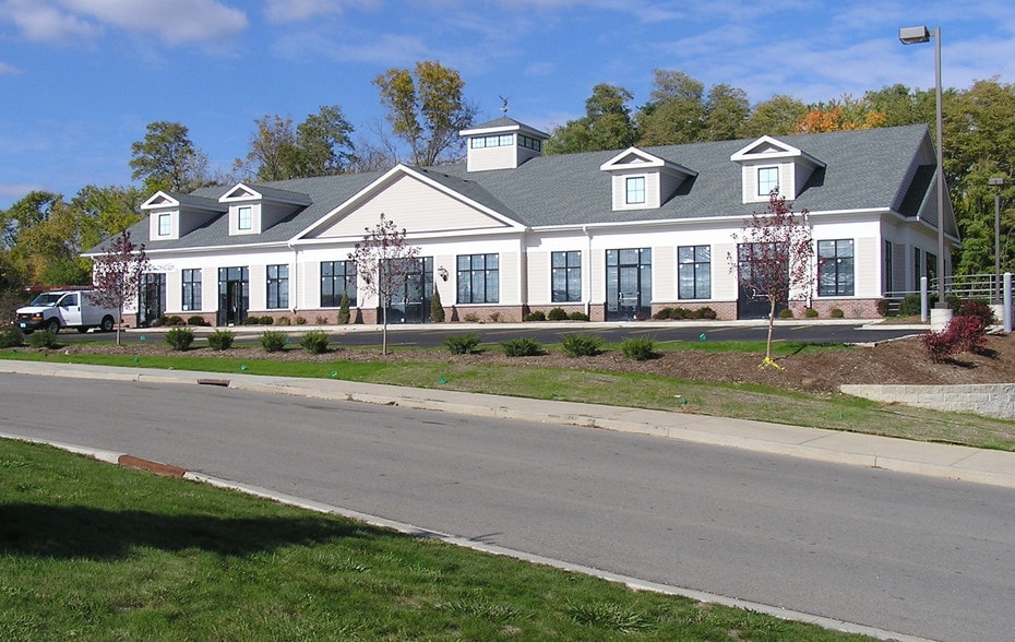 Primary Photo Of 7353 256th Ave, Salem Office For Lease