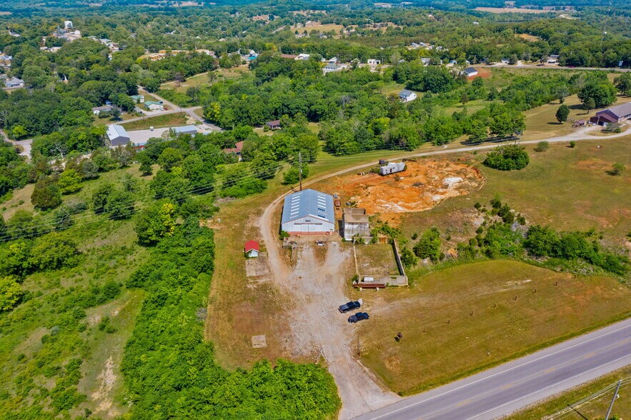 More Photos Of 10871 MO-21, Potosi Flex For Sale