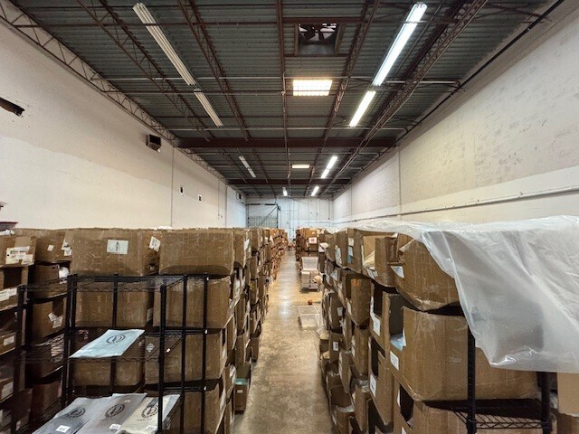 More Photos Of 3001-3017 Greene St, Hollywood Showroom For Lease