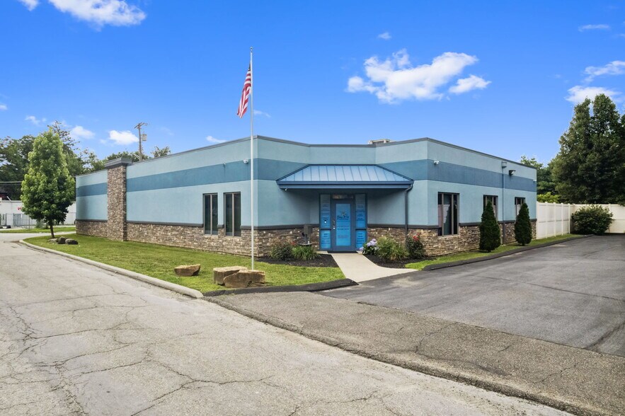 More Photos Of 6315 Warrick Ave, Cincinnati Manufacturing For Lease