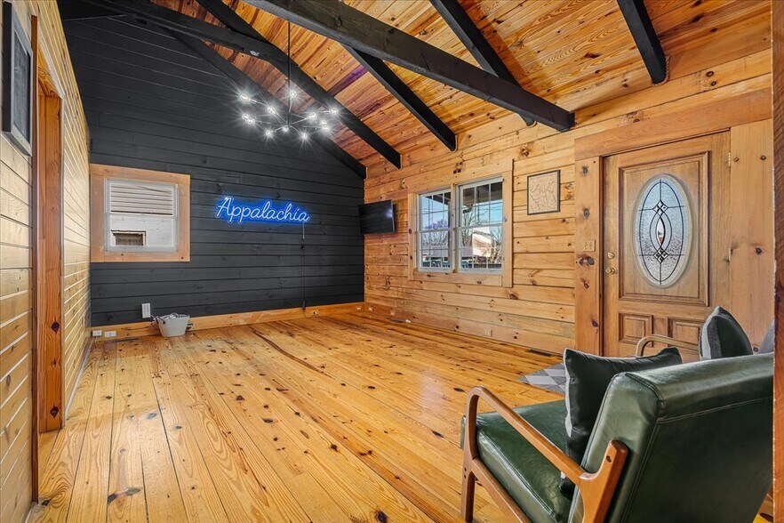 Primary Photo Of 793 Breckenridge St, Stanton Office For Sale