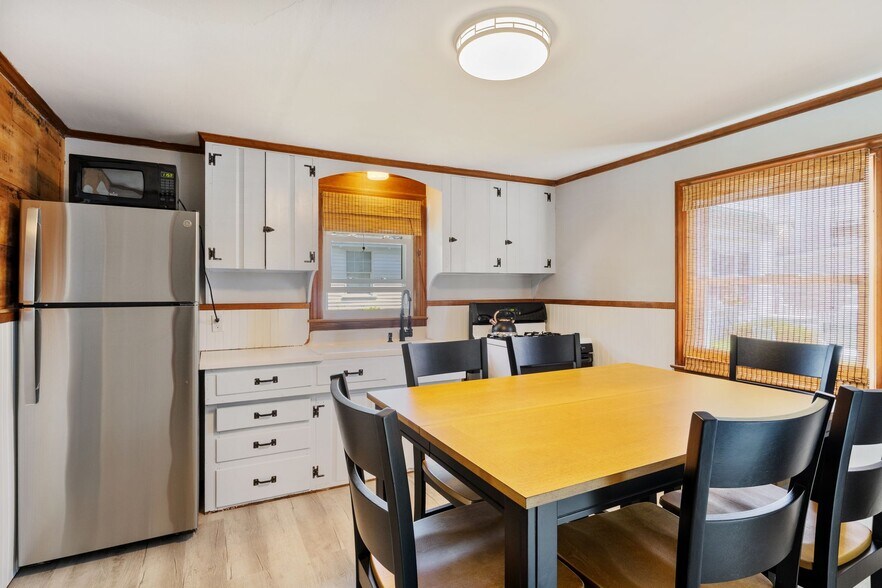 More Photos Of 165 E Grand Ave, Old Orchard Beach Apartments For Sale