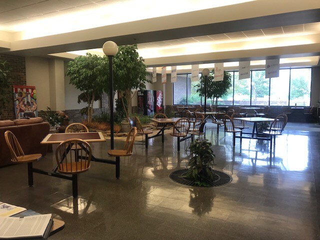 More Photos Of 1515 N Sanborn Blvd, Mitchell Office For Sale