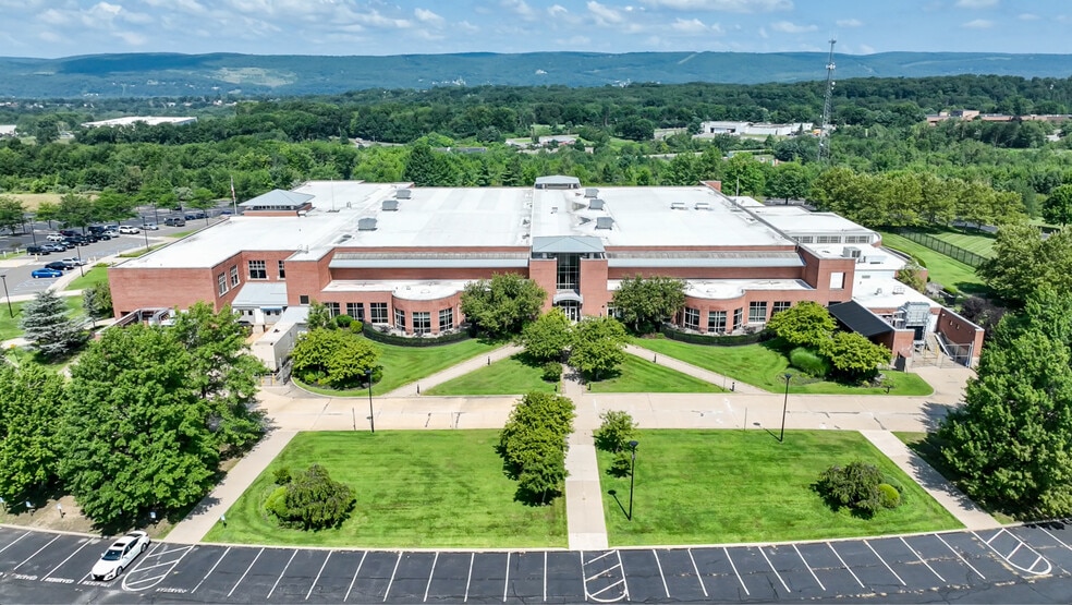 More Photos Of 220 Lasley Ave, Wilkes-Barre Office For Lease