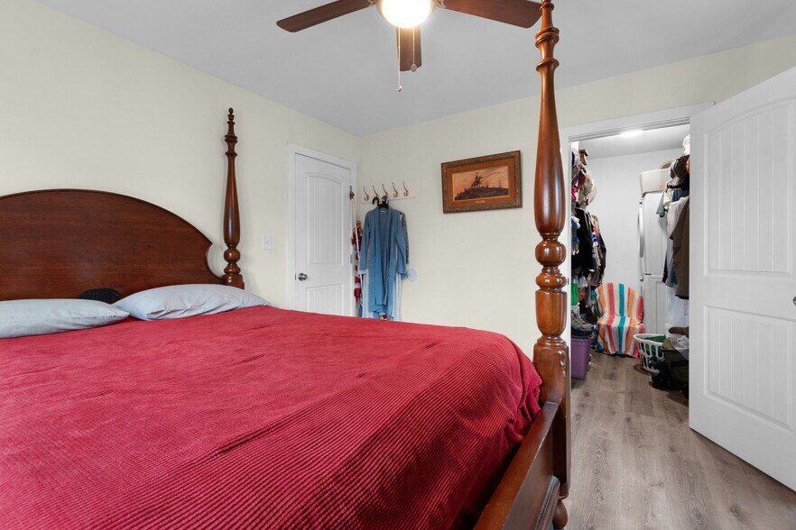 More Photos Of 310 Cortez Trl, Buchanan Dam Trailer Camper Park For Sale