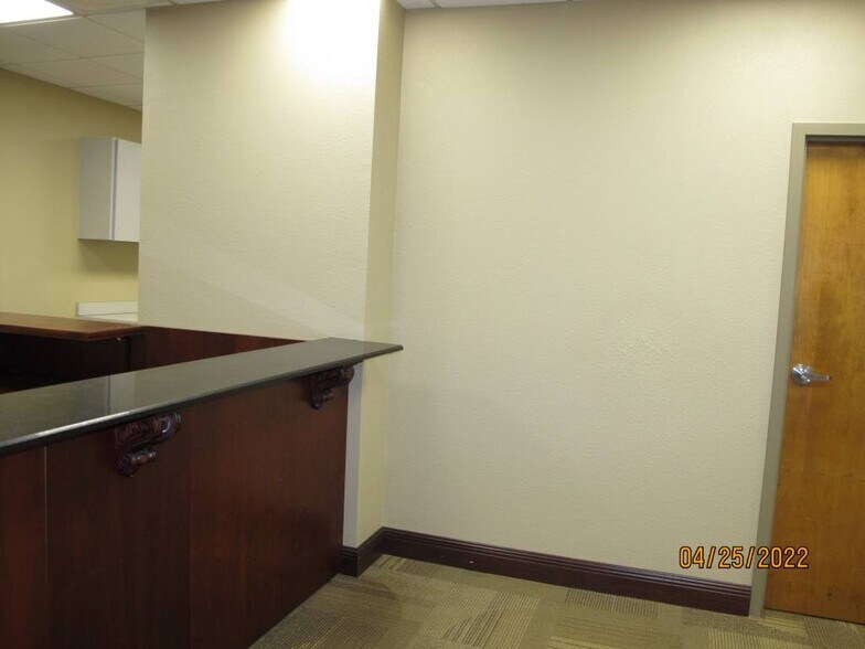 More Photos Of 4502 35th St, Orlando Office Residential For Lease