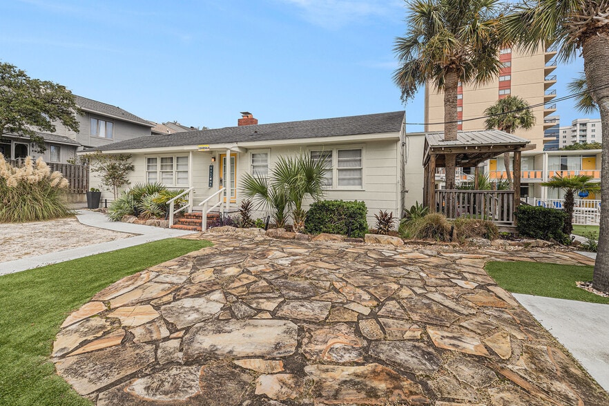 More Photos Of 7501 N Ocean Blvd, Myrtle Beach Hotel For Sale