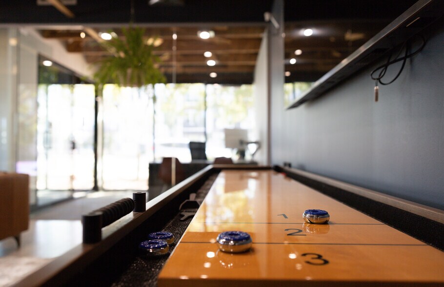 More Photos Of 4720 E Van Buren St, Phoenix Office For Lease