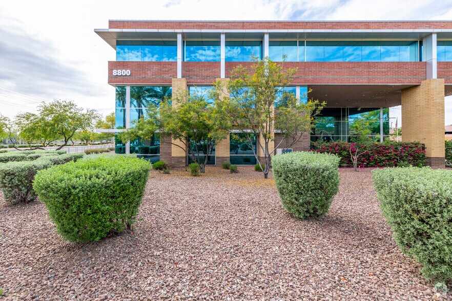 More Photos Of 8800 E Raintree Dr, Scottsdale Office For Lease