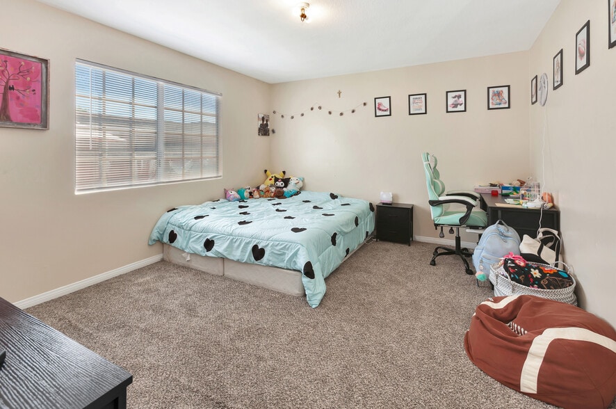 More Photos Of 12725 Barlin Ave, Downey Apartments For Sale