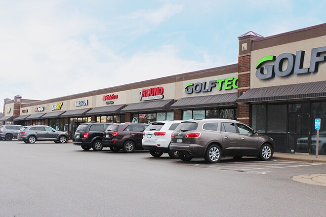 More Photos Of 187 Cheshire Ln N, Plymouth Unknown For Lease