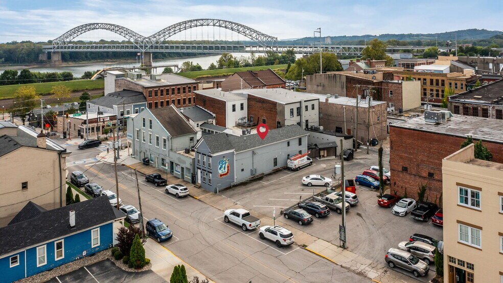 More Photos Of 207 Bank St, New Albany Apartments For Sale