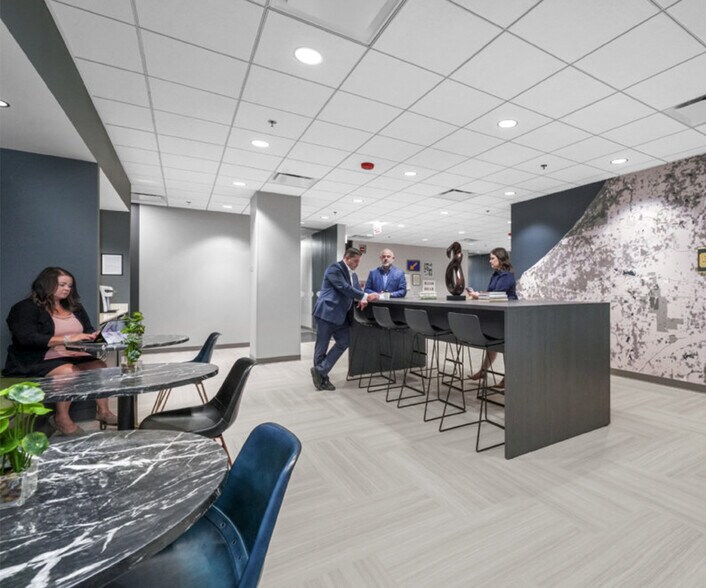 More Photos Of 3030 Warrenville Rd, Lisle Office For Lease