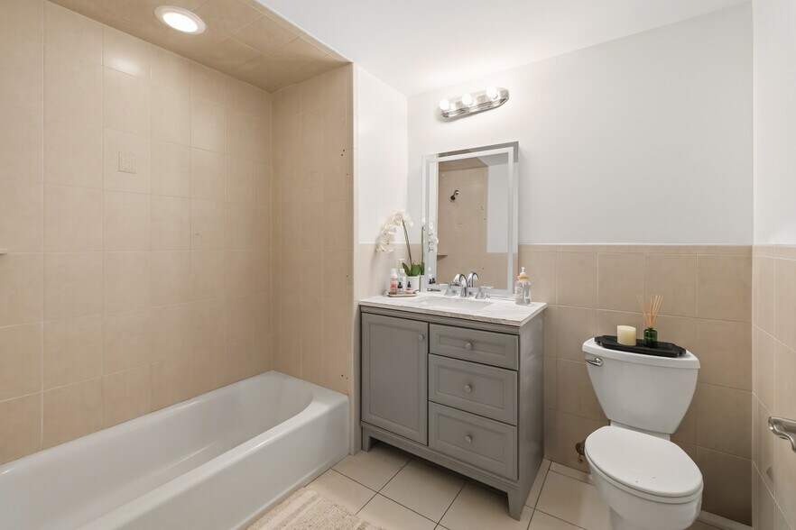 More Photos Of 480 Walker St, Fairview Apartments For Sale
