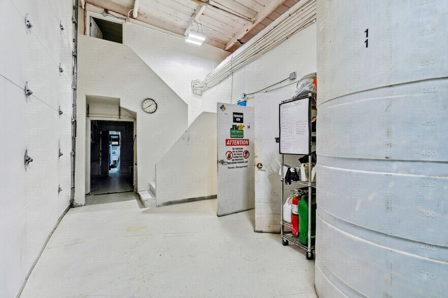 More Photos Of 1203 NW Airport Rd, Cache Industrial For Sale