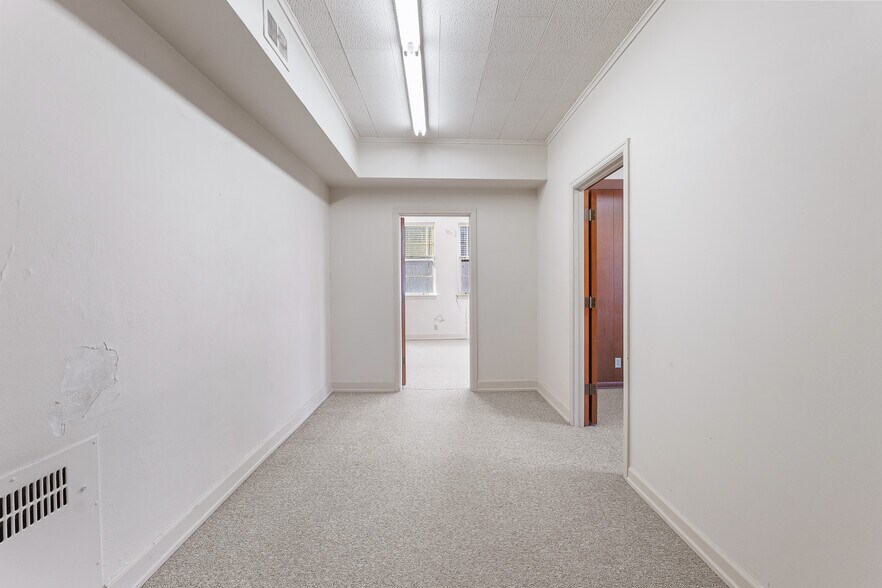 More Photos Of 6 E 1st St, Fond Du Lac Office For Sale