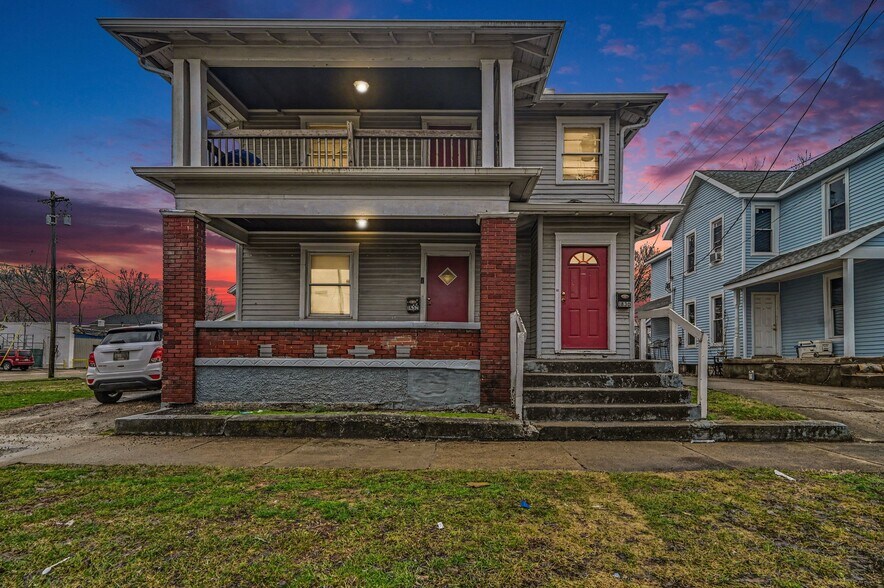 Primary Photo Of 1830 Woodlawn Ave, Middletown Specialty For Sale