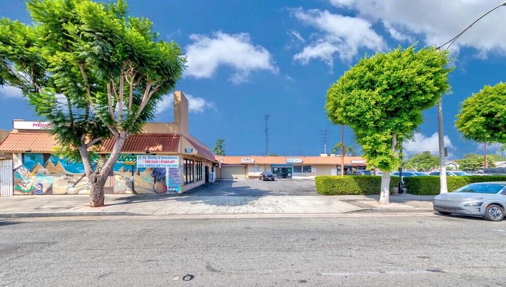 More Photos Of 609 N Long Beach Blvd, Compton Freestanding For Sale