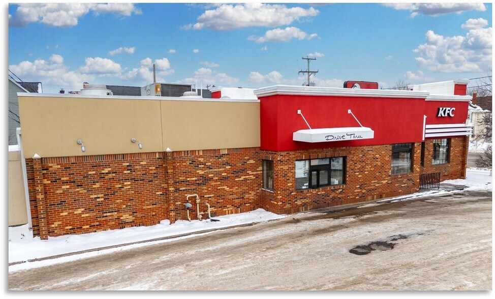 More Photos Of 1116 Parade St, Erie Fast Food For Sale