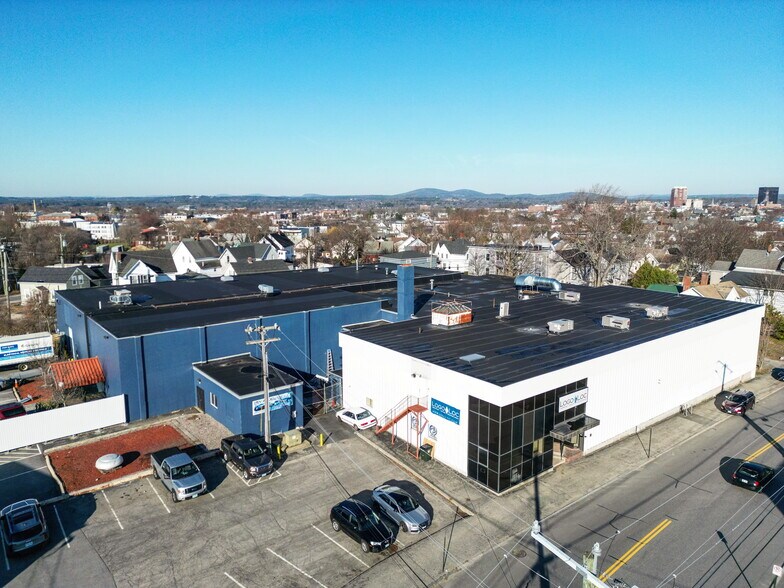 More Photos Of 305 Massabesic St, Manchester Manufacturing For Sale