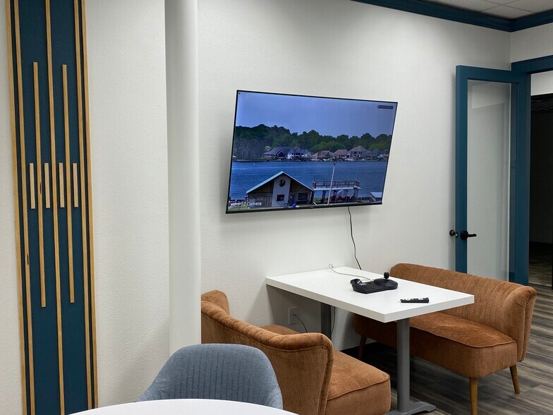 More Photos Of 96 Beach Walk Blvd, Conroe Medical For Lease