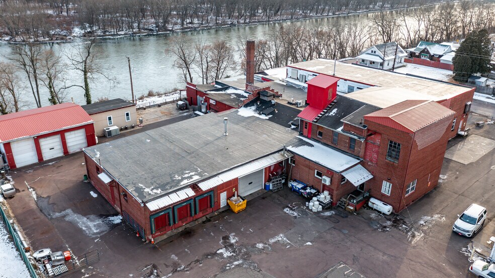 More Photos Of 328 W Front St, Berwick Restaurant For Sale