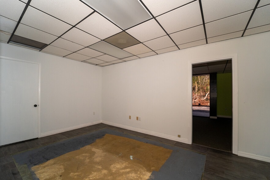 More Photos Of 4440 N Oceanshore Blvd, Flagler Beach Office For Lease