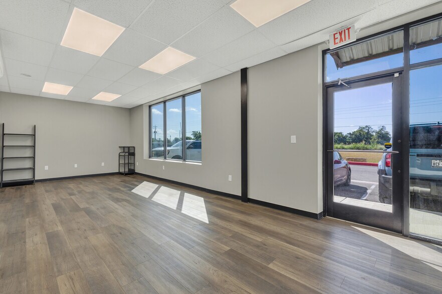 More Photos Of 3556 FM 78, McQueeney Unknown For Lease
