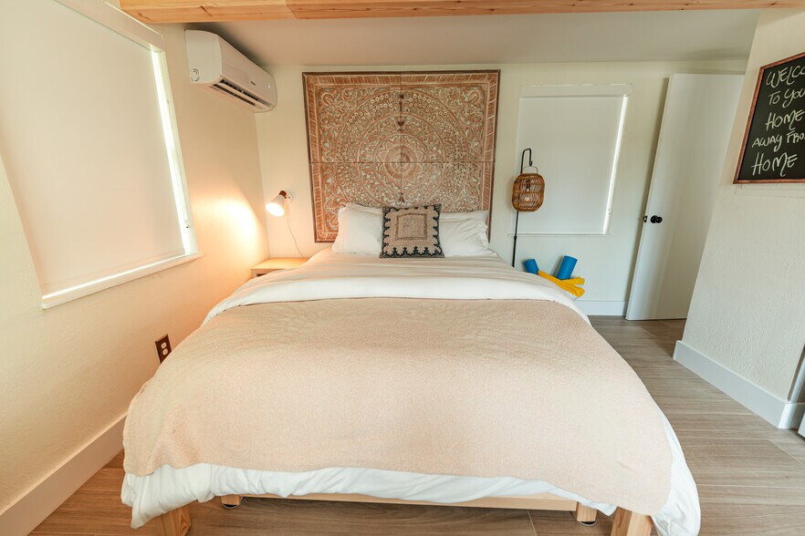 More Photos Of 2502 Tamarind Dr, Hutchinson Island Hotel For Sale
