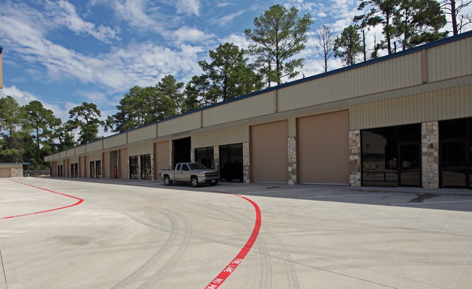 Primary Photo Of 26232 FM 2978 Rd, Magnolia Unknown For Lease