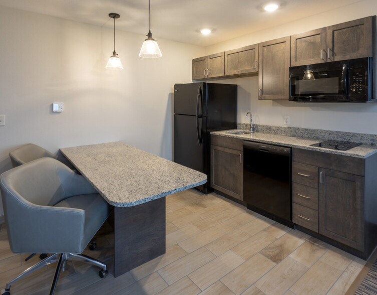 More Photos Of 2679 Rock Ridge Rd, Rock Valley Hotel For Sale