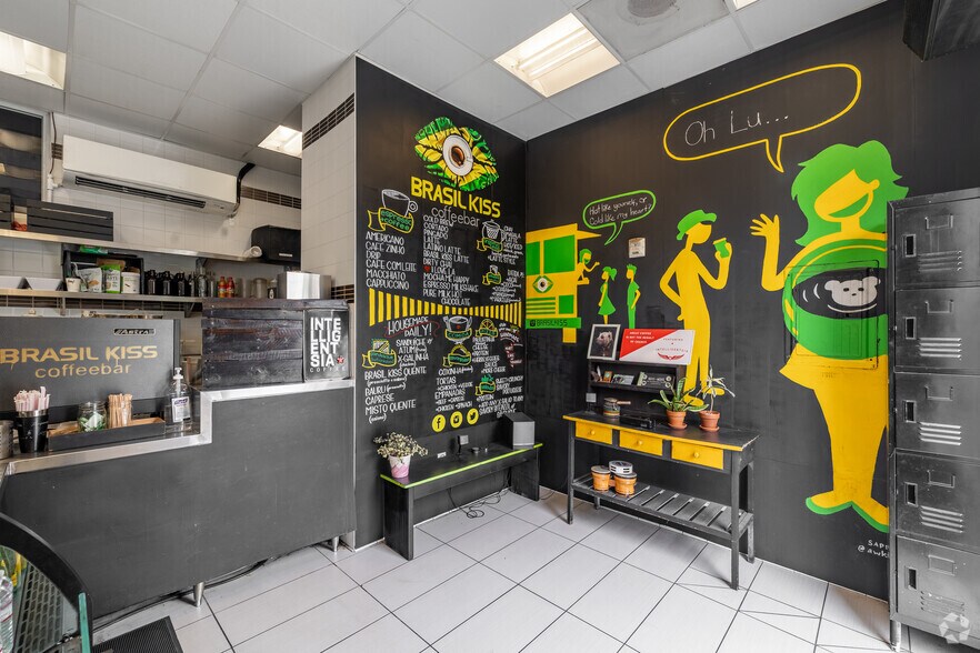 More Photos Of 6350 Santa Monica Blvd, Los Angeles Office For Sale