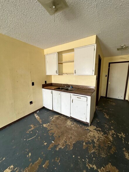 More Photos Of 4329 N Flores St, Edinburg Apartments For Sale