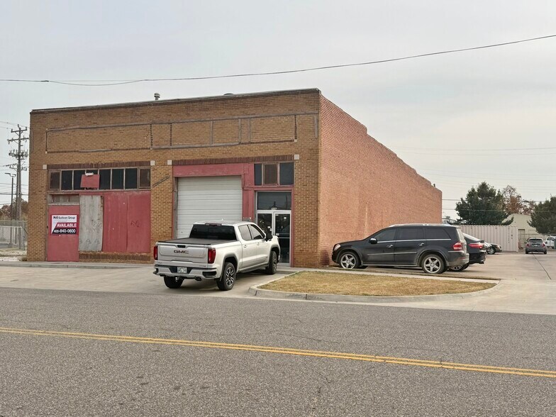 More Photos Of 706 W California Ave, Oklahoma City General Retail For Sale