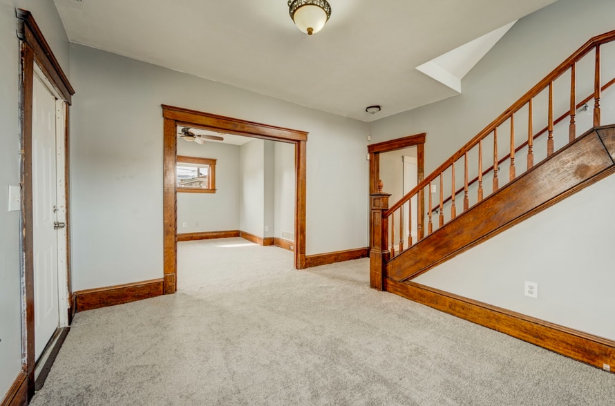 More Photos Of 4432 Pearl Rd, Cleveland Specialty For Sale