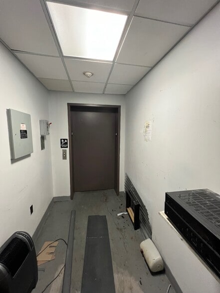 More Photos Of 20 S Broadway, Nyack Storefront Retail Residential For Sale