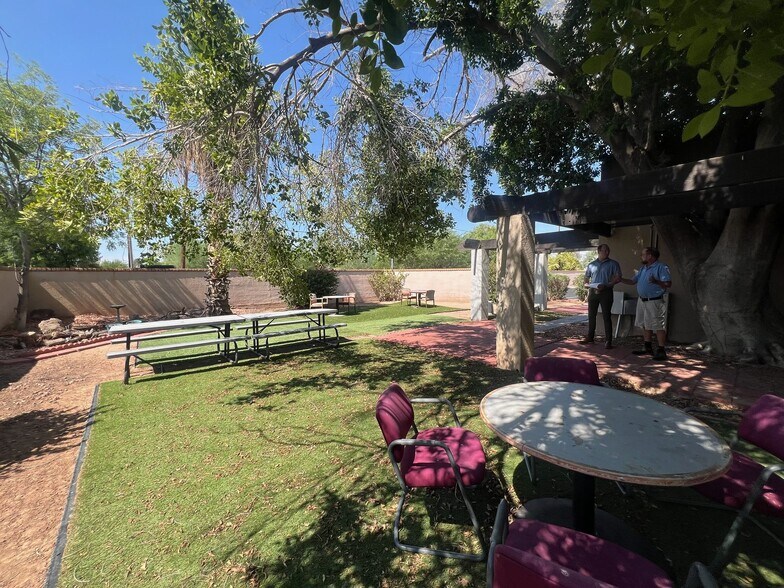 More Photos Of 410 E Southern Ave, Tempe Medical For Sale