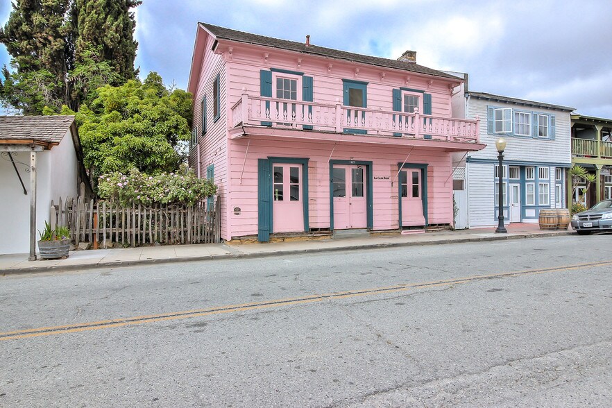 Primary Photo Of 107 3rd St, San Juan Bautista Storefront Retail Residential For Lease