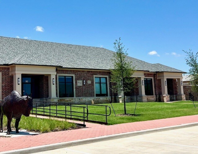 More Photos Of 7700 Preston Rd, Frisco Medical For Sale