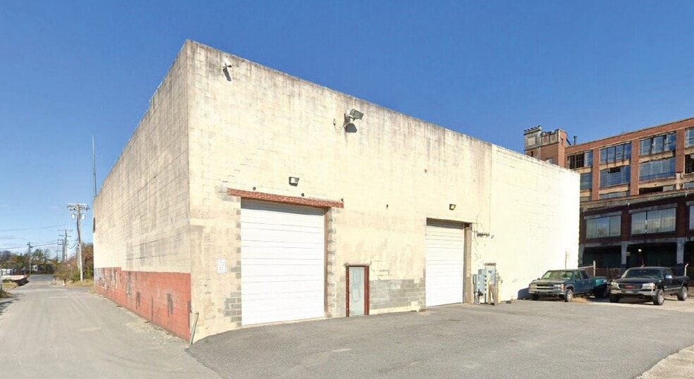 Primary Photo Of 4315 Eastern Ave, Baltimore Warehouse For Sale