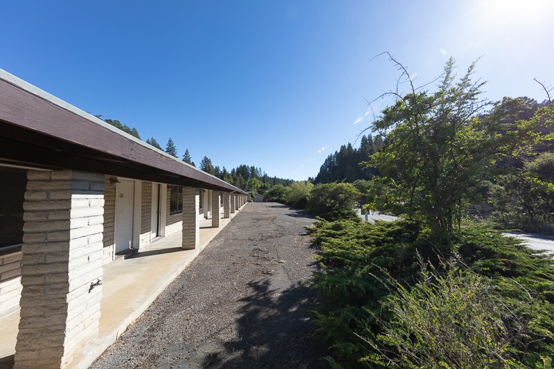 More Photos Of 3786 Hill St, Occidental Hotel For Sale