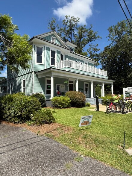 More Photos Of 159 S College St, Hamilton Office For Sale