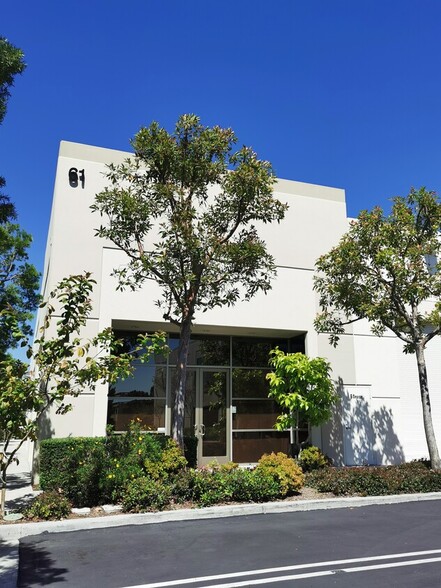 Primary Photo Of 61 Post, Irvine Light Manufacturing For Sale