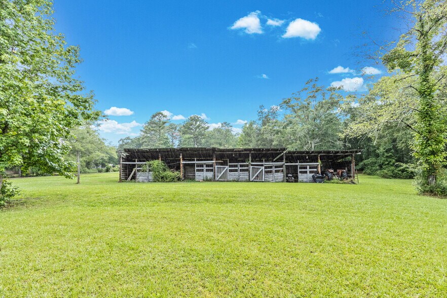 More Photos Of 200 Ross St, Carrollton Land For Sale