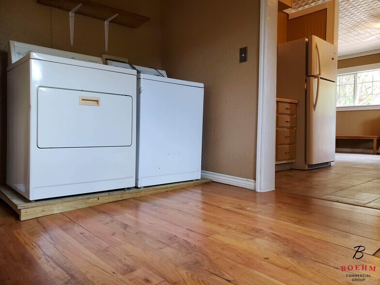 More Photos Of 138 Grey Moss Ct, Ingram Apartments For Sale