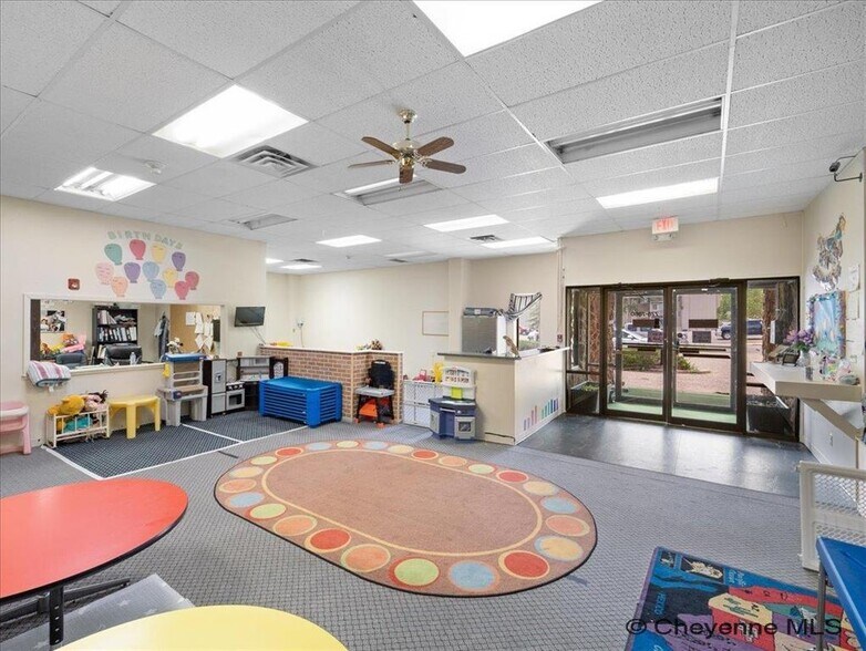 More Photos Of 5801 Osage Ave, Cheyenne General Retail For Sale