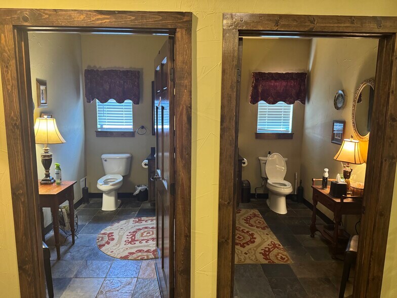 More Photos Of 1830 Shelby Ln, Fayetteville Medical For Sale