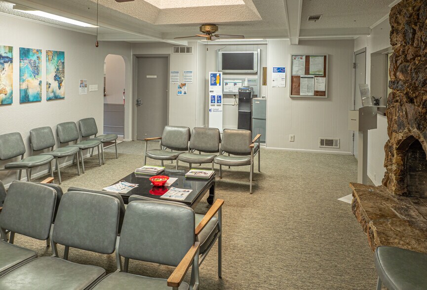 More Photos Of 2306 Ridge Rd, Rockwall Medical For Sale