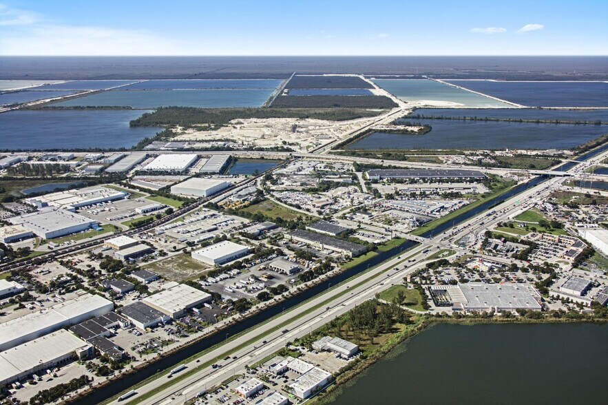 More Photos Of 11200 NW 138th St, Medley Warehouse For Lease